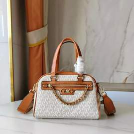 Picture of Michael Kors Wallets _SKUfw242028391fw